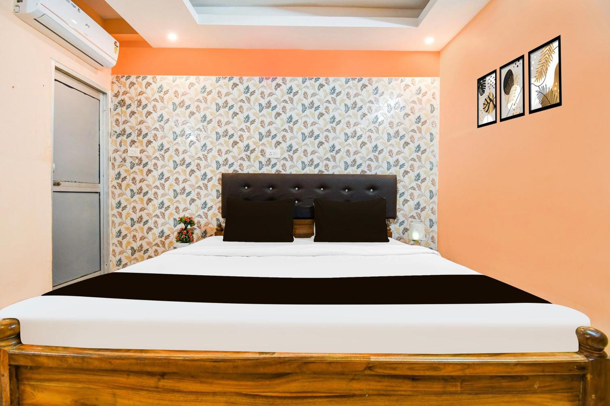 Super Hotel O Dakshin Dwar Formerly Radha Krishna Niwas Puri Esterno foto